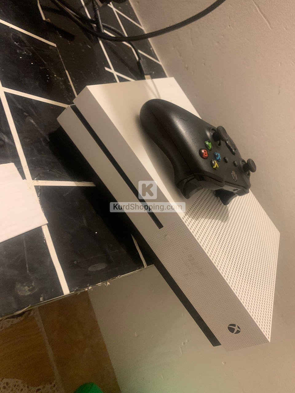 Microsoft Xbox One S