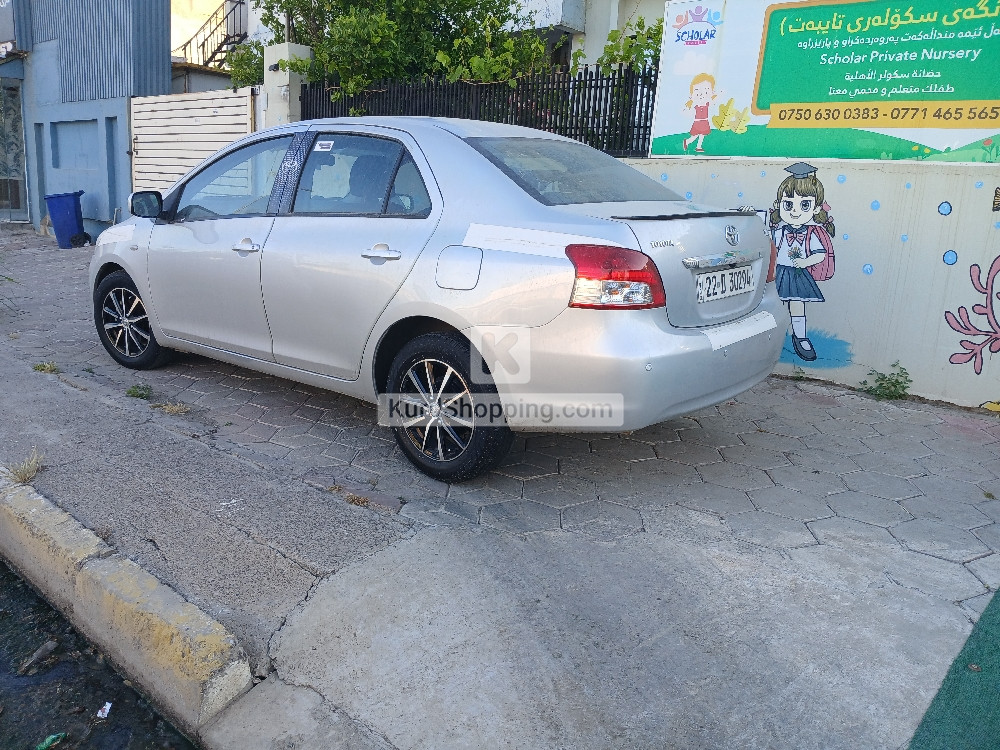 Toyota Yaris 2011