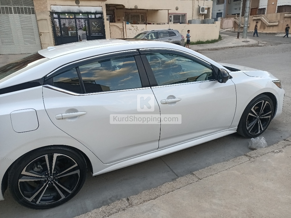 Nissan Sentra 2023