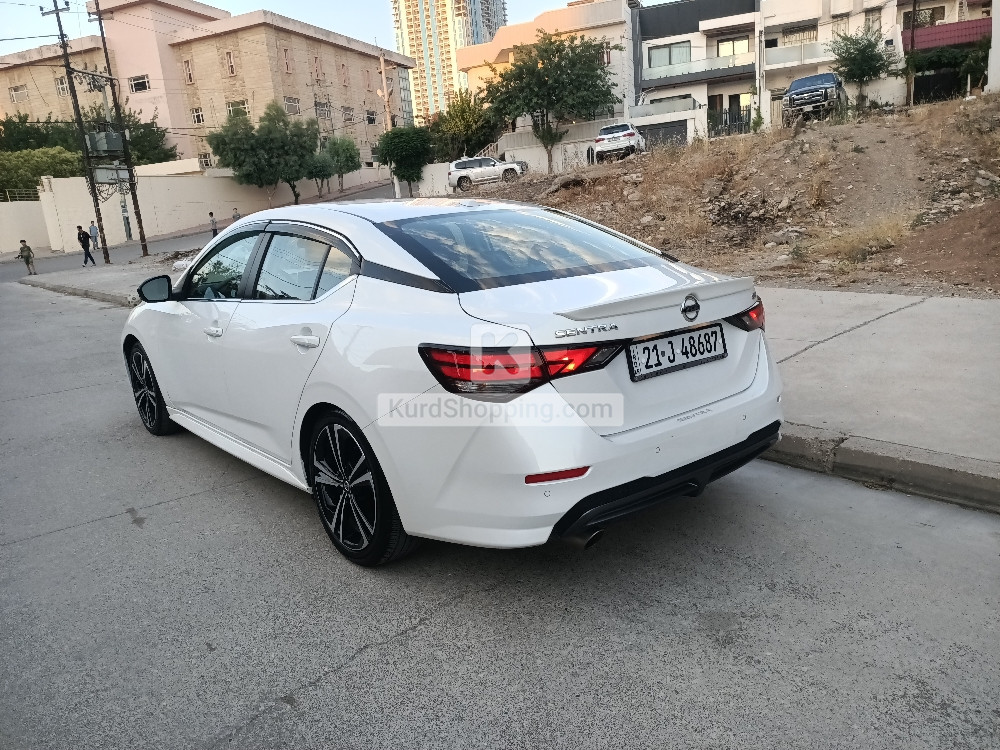 Nissan Sentra 2023