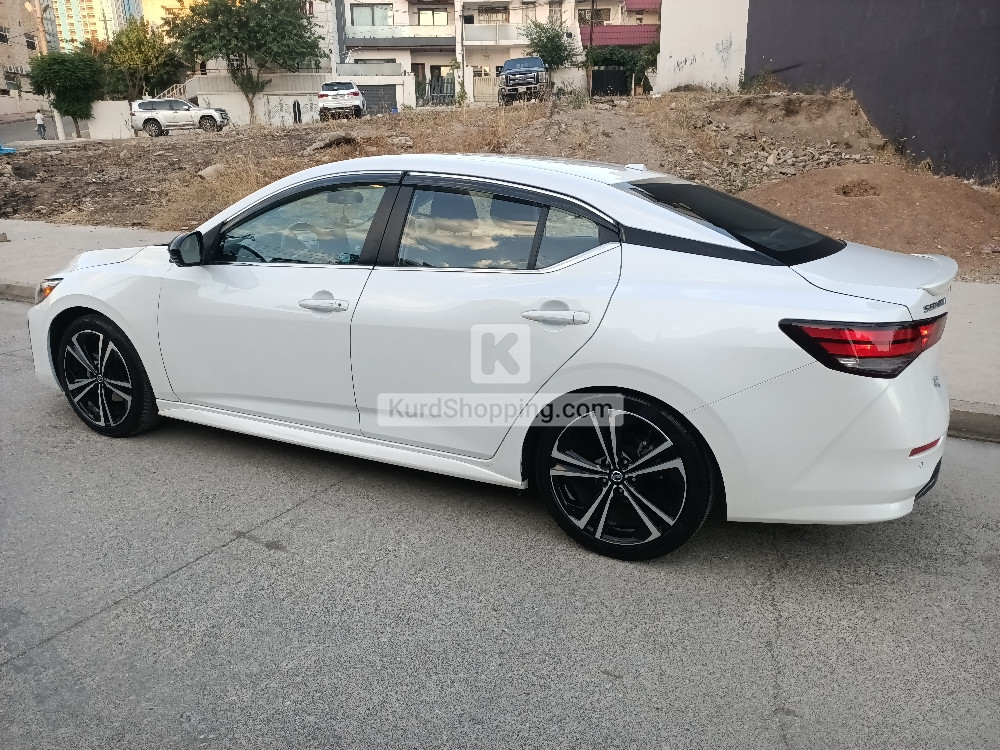 Nissan Sentra 2023