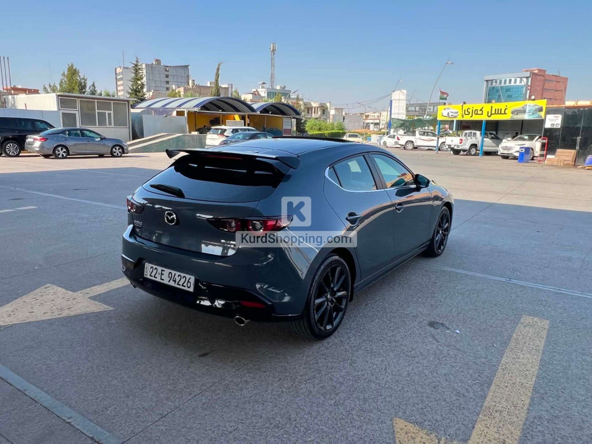Mazda 3 2023
