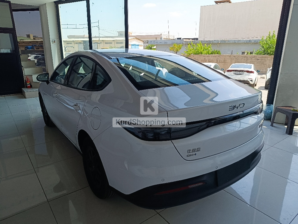 BYD SEAL 05 2025