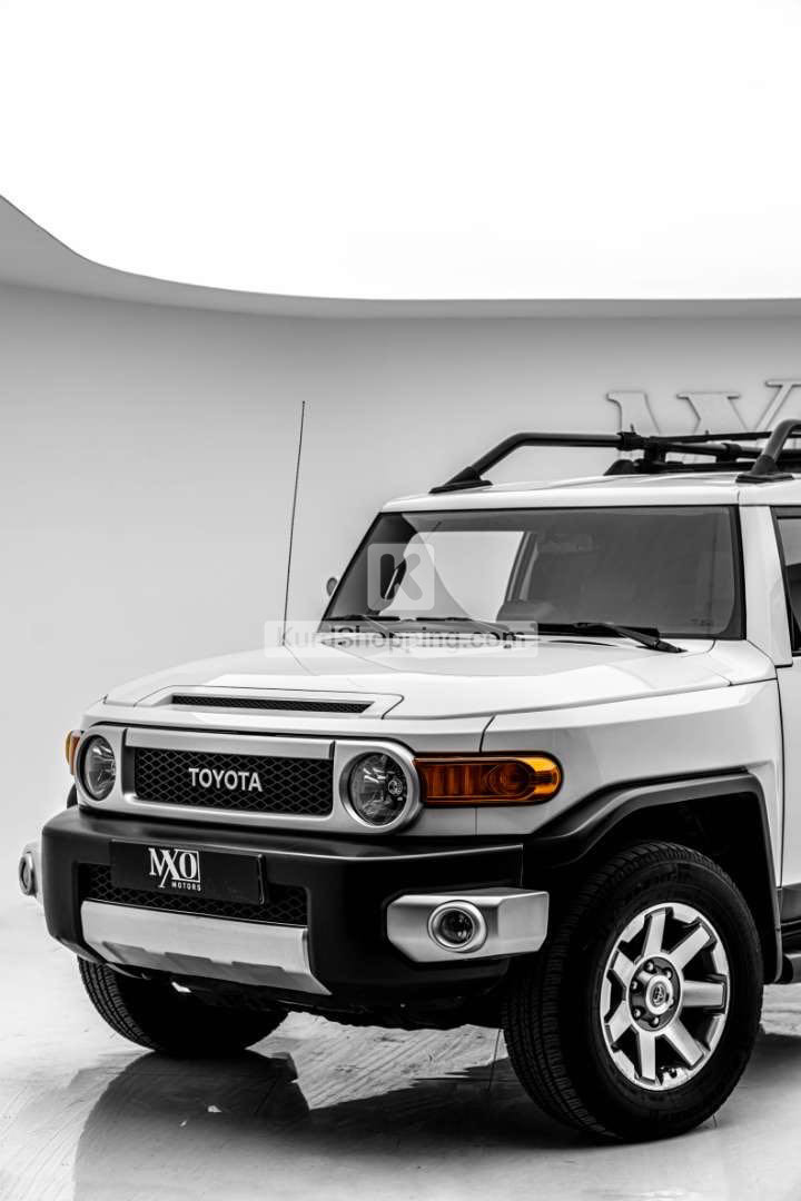 Toyota FJ Cruiser 2015