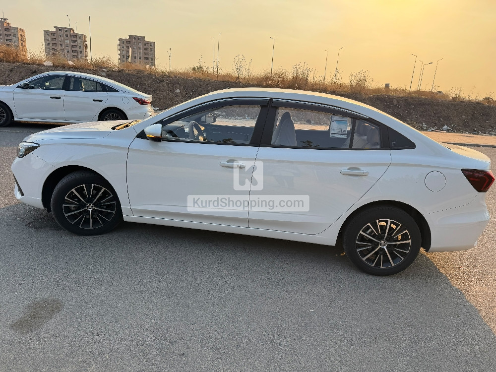 MG 5 2025