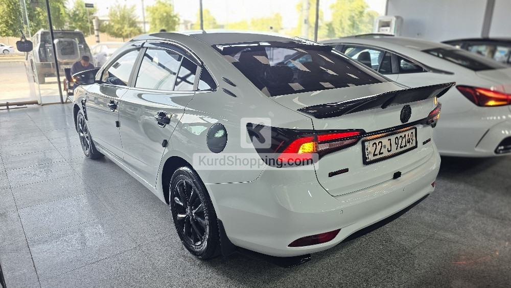 MG 5 2025