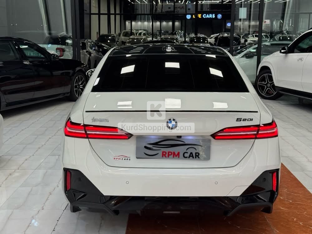 BMW 5 Series 2024