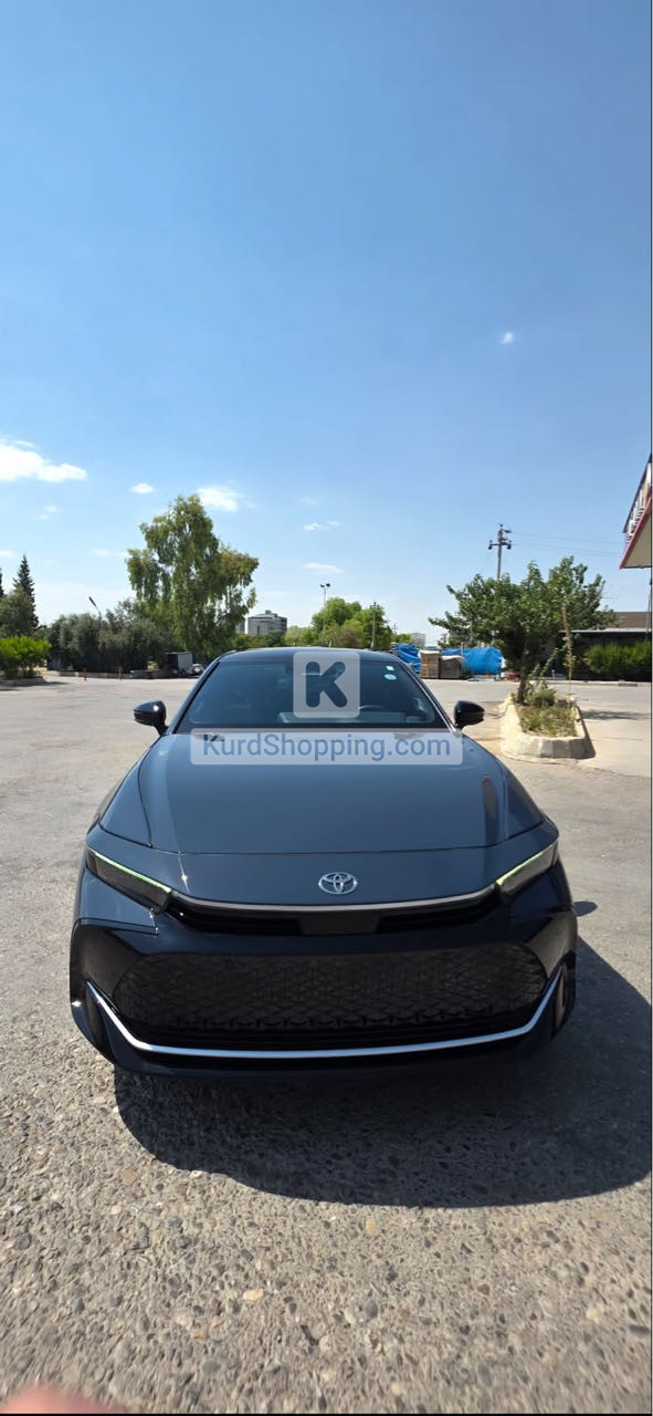 Toyota Crown 2025