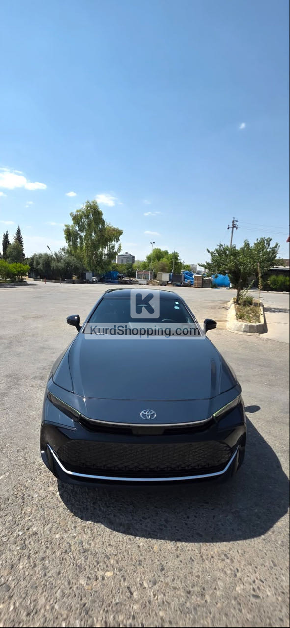 Toyota Crown 2025