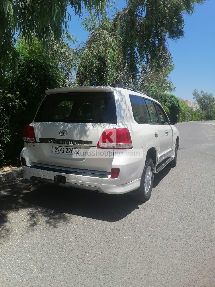 Toyota Landcruiser 2011