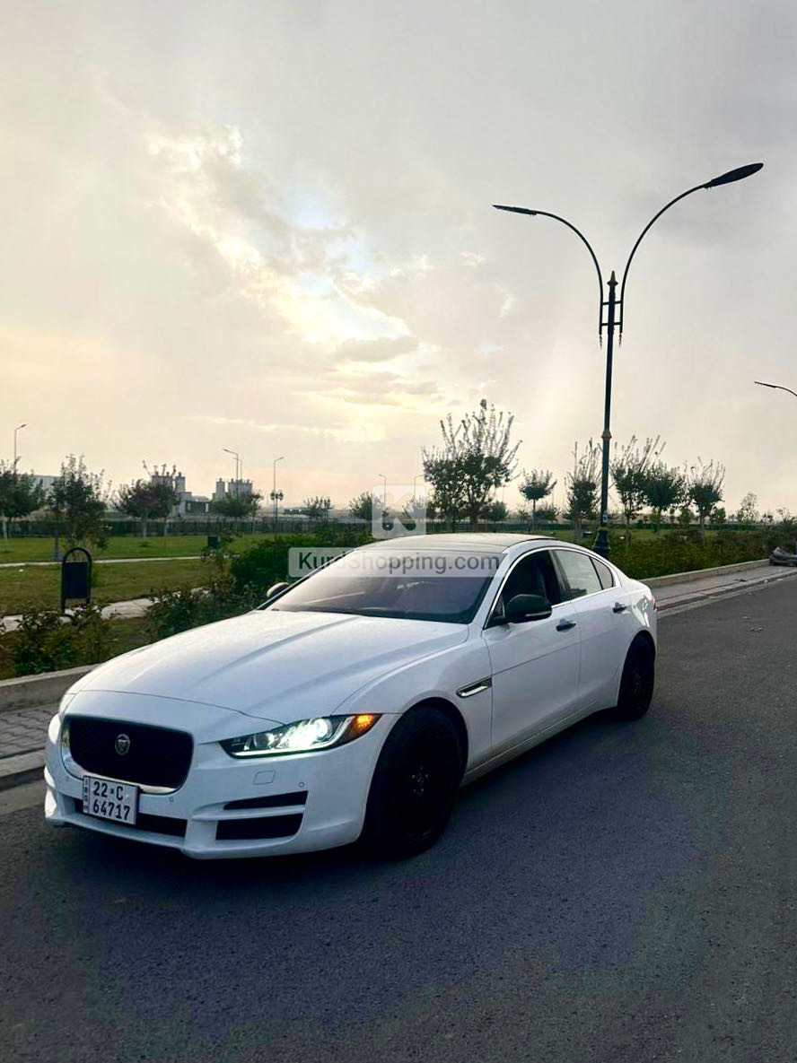 Jaguar XE 2017