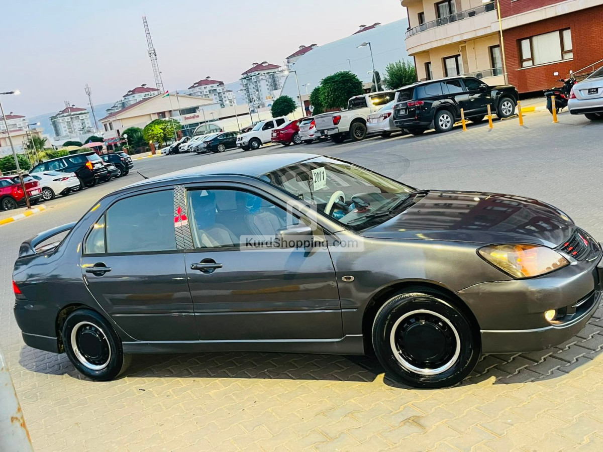 Mitsubishi Lancer 2011