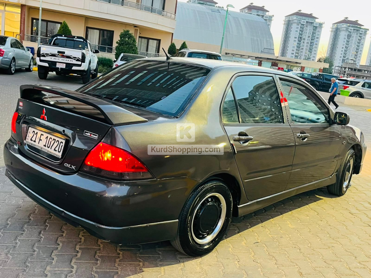 Mitsubishi Lancer 2011