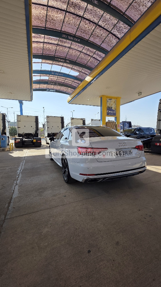 Audi A4 2019