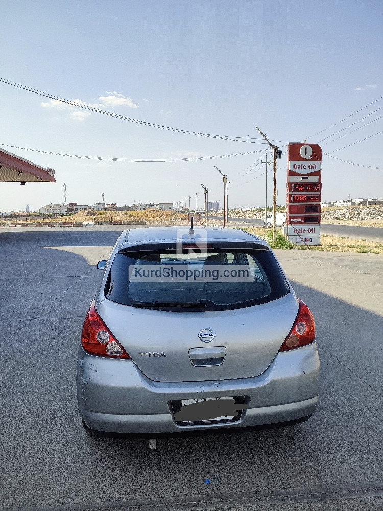 Nissan Tiida 2008