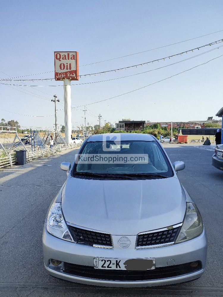 Nissan Tiida 2008