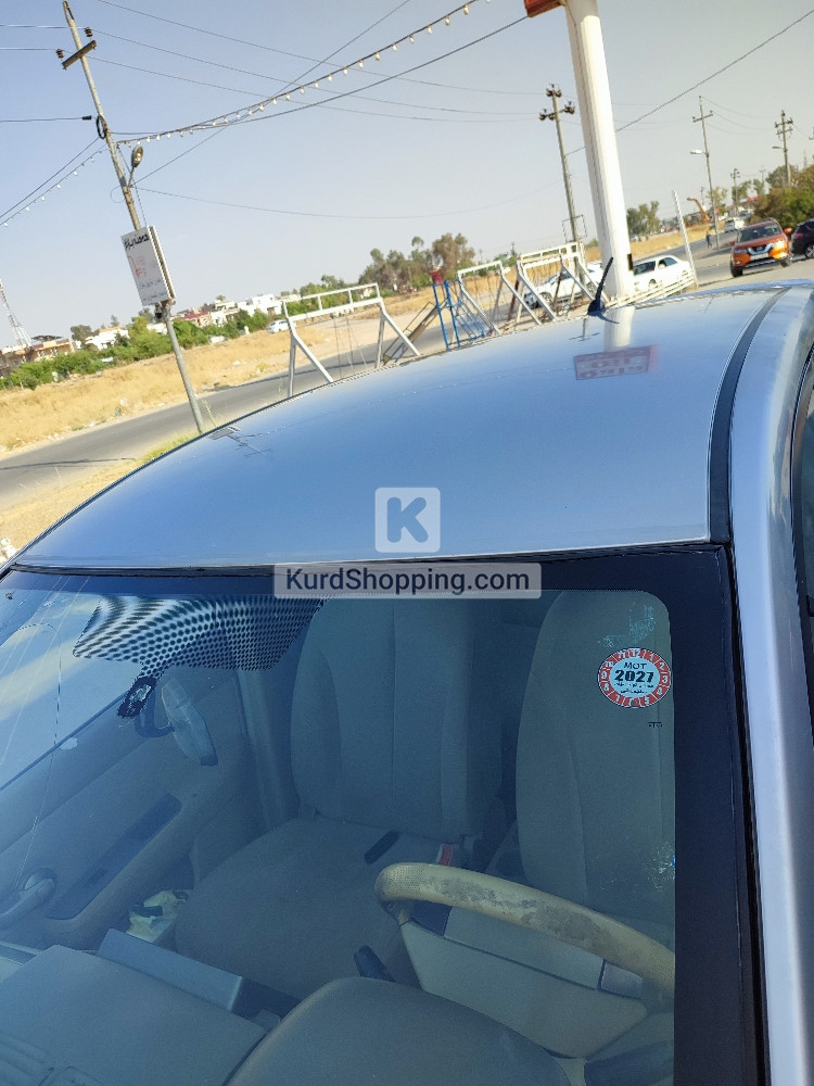 Nissan Tiida 2008