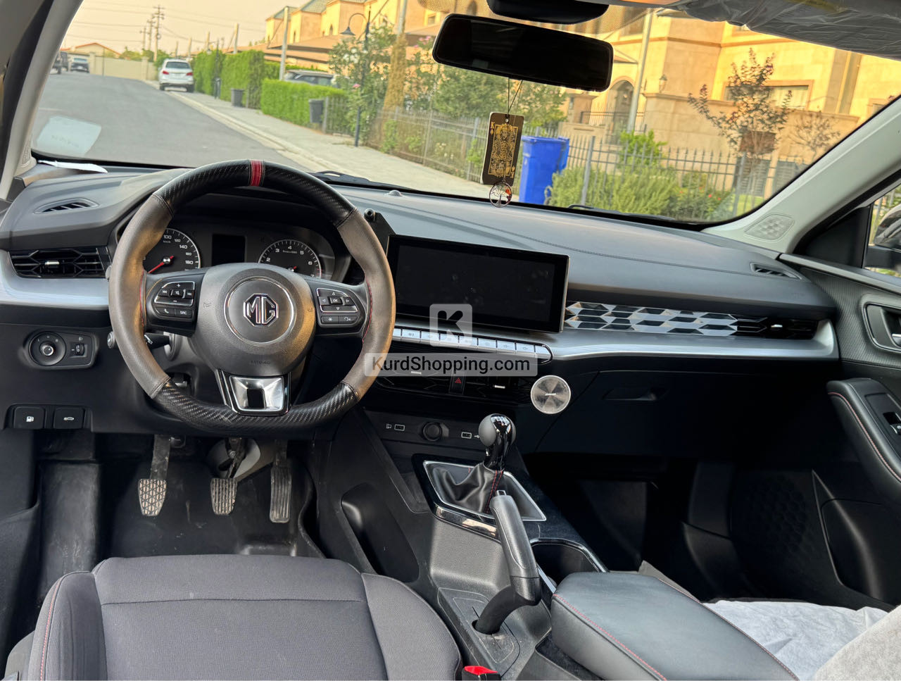 MG GT 2025