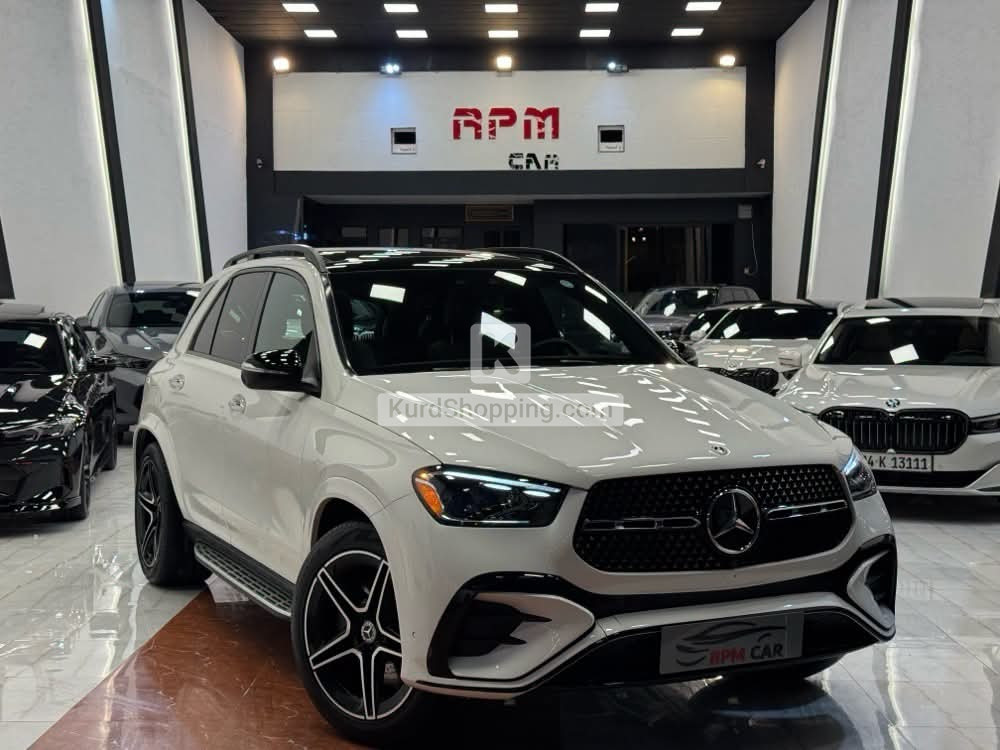 Mercedes Benz GL-Class 2025