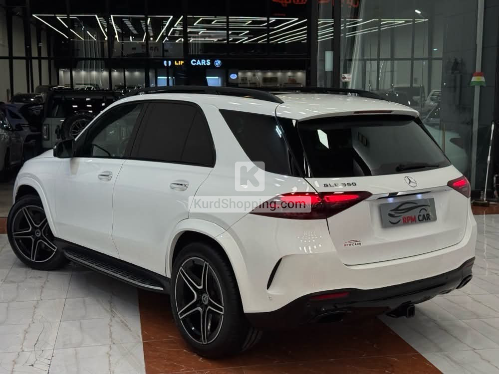 Mercedes Benz GL-Class 2025