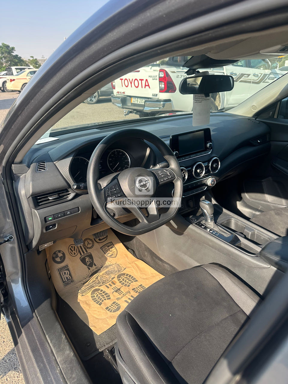 Nissan Sentra 2024