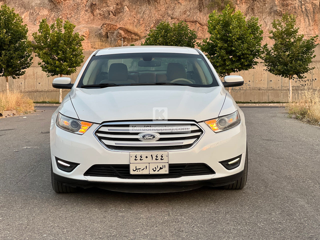 Ford Taurus 2015