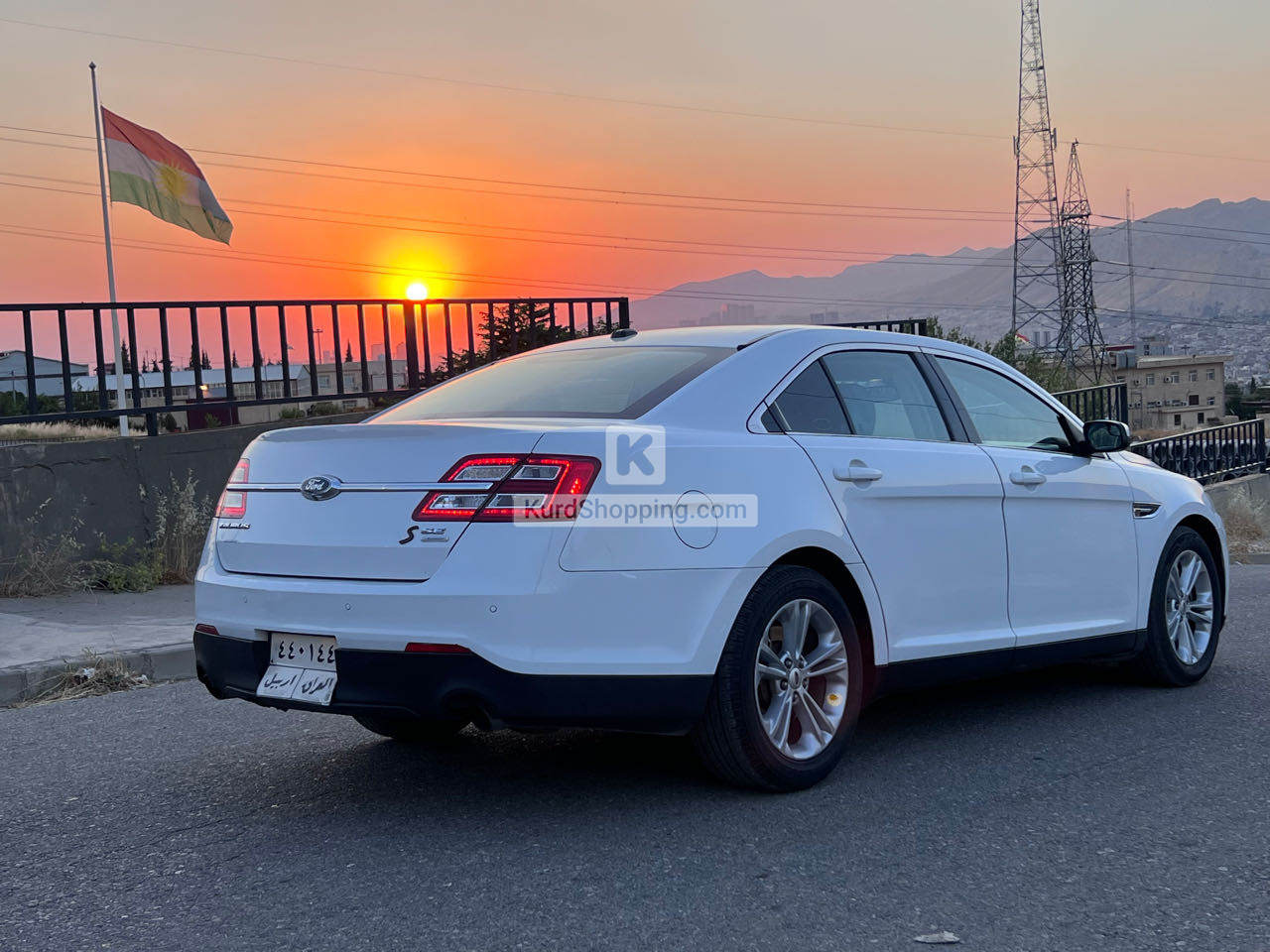 Ford Taurus 2015