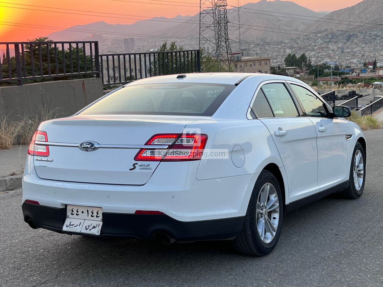 Ford Taurus 2015