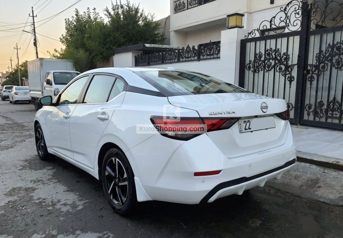 Nissan Sentra 2024