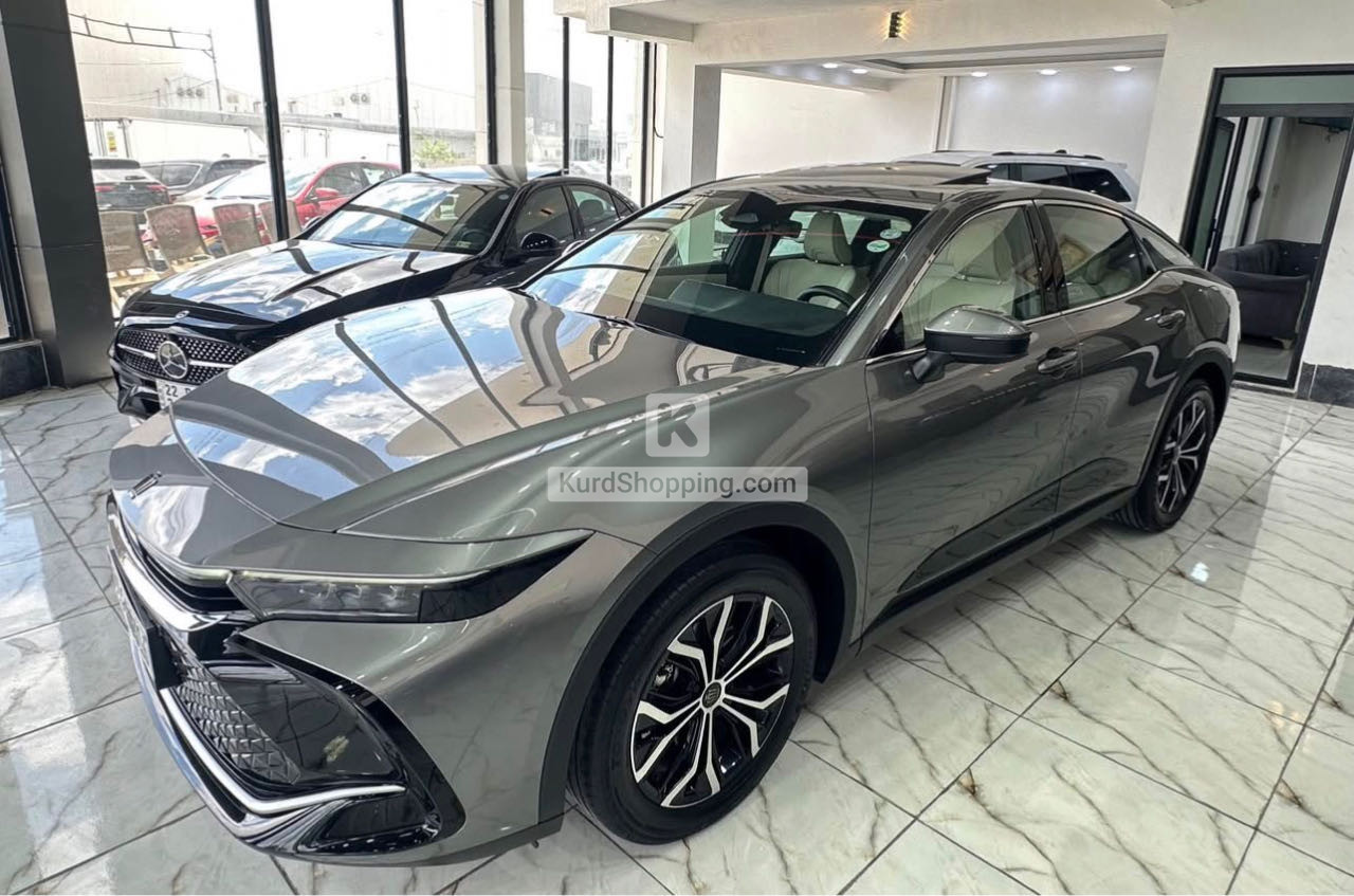 Toyota Crown 2023