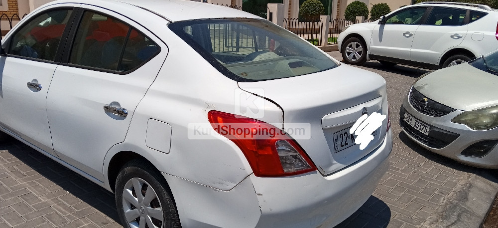 Nissan Sunny 2014