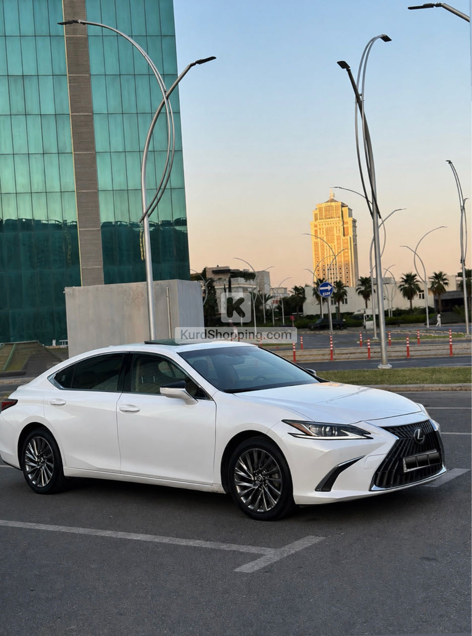 Lexus ES 350 2023
