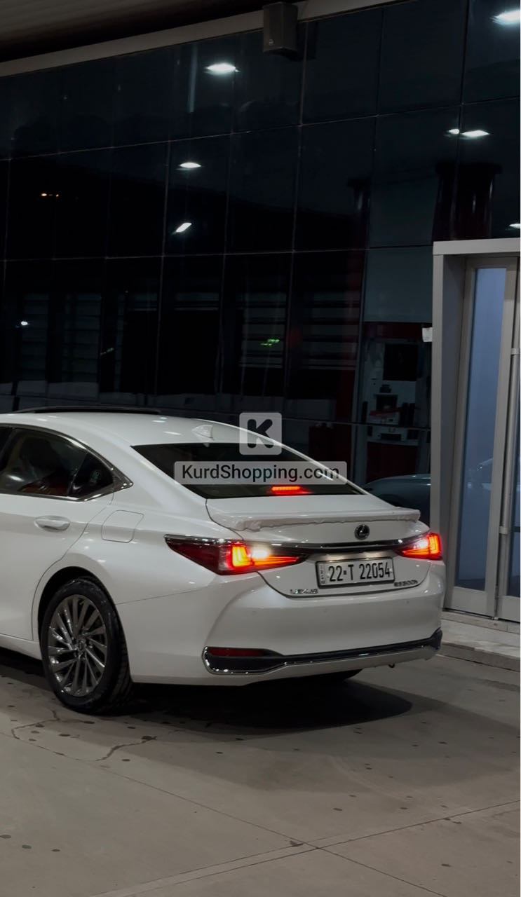 Lexus ES 350 2023