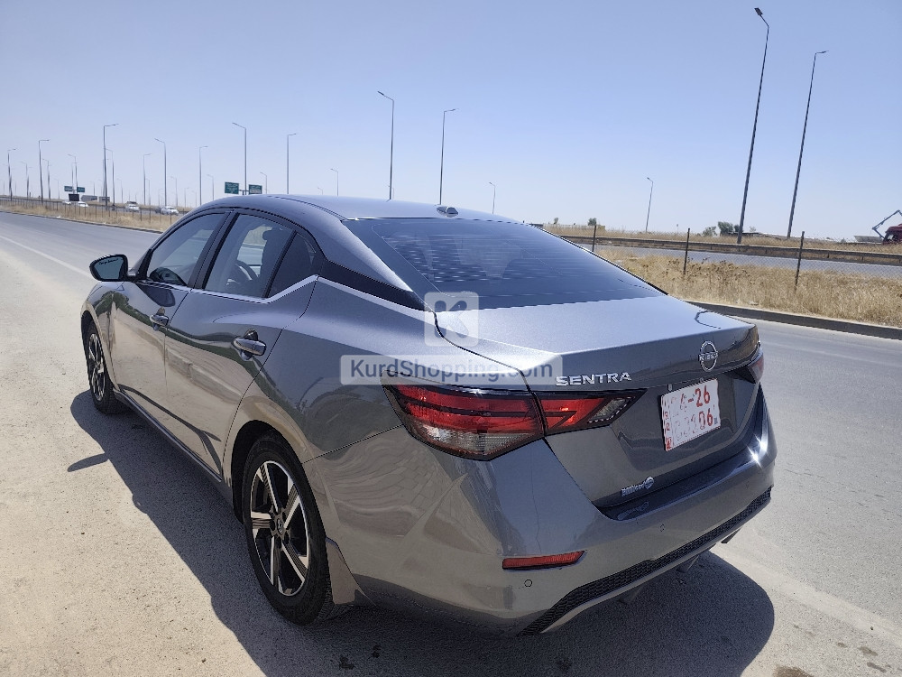 Nissan Sentra 2024
