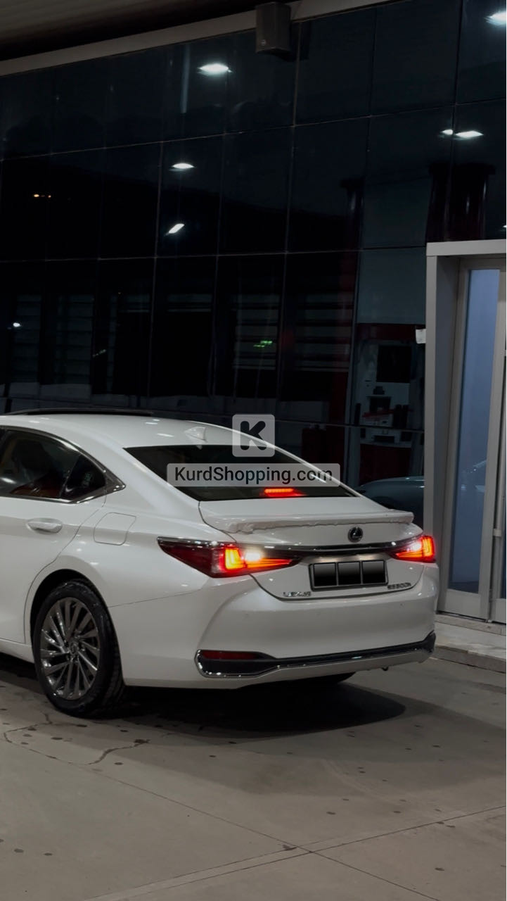 Lexus ES 350 2023