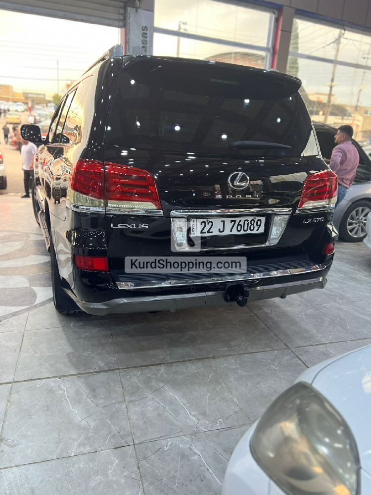 Lexus LX570 2011