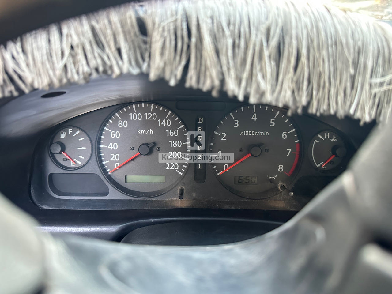 Nissan Sunny 2000