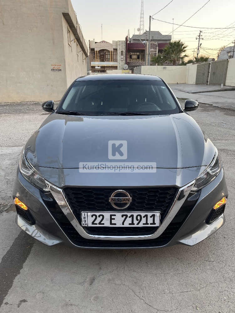Nissan Altima 2019