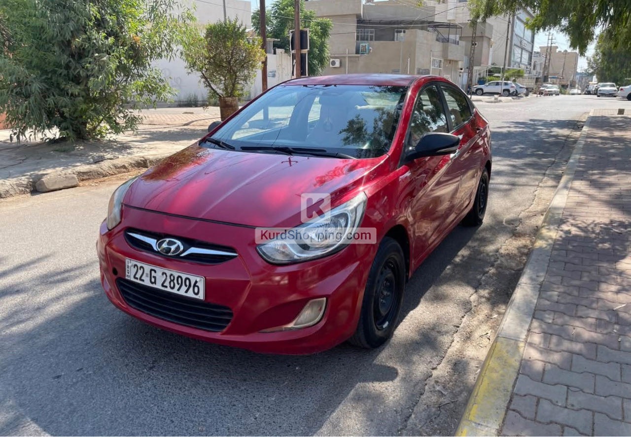 Hyundai Accent 2012
