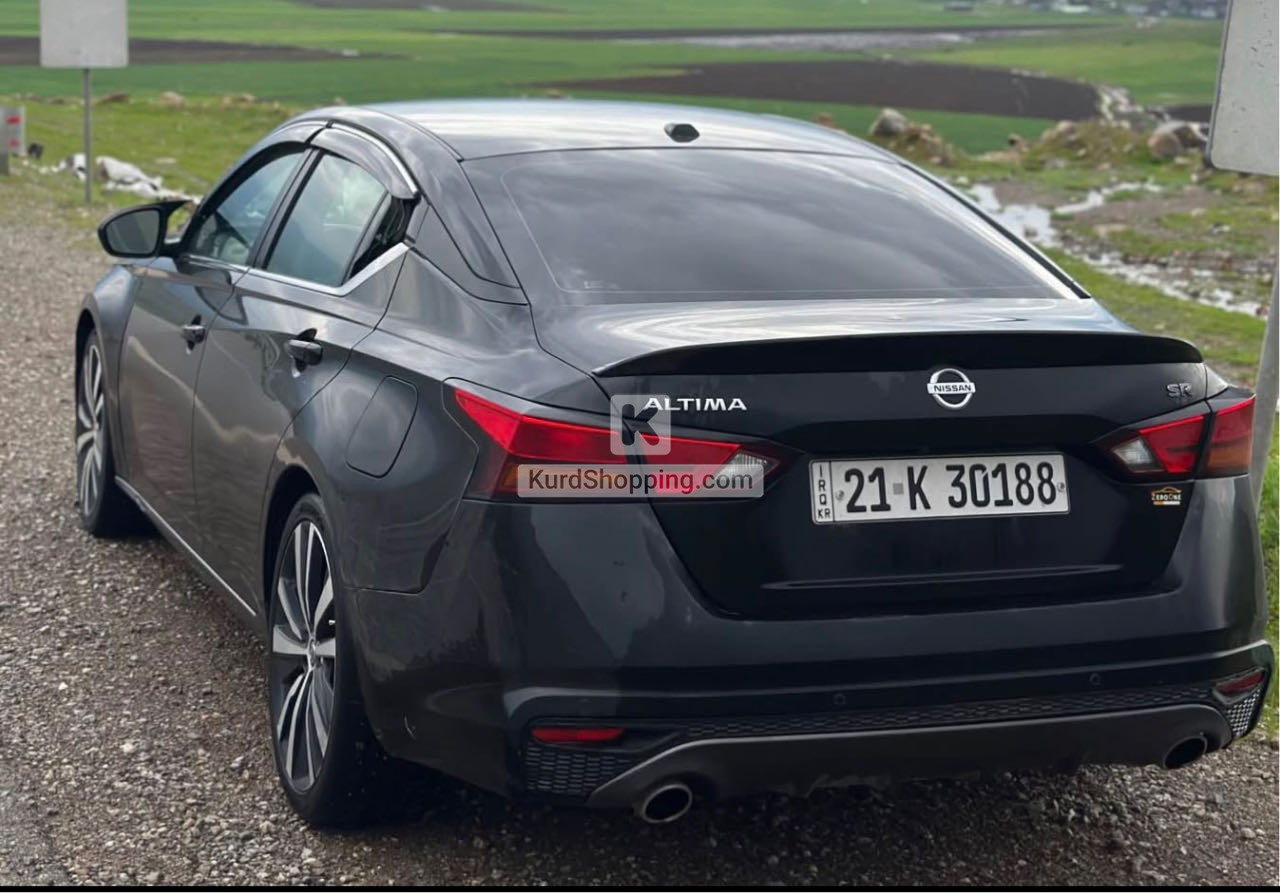 Nissan Altima 2021