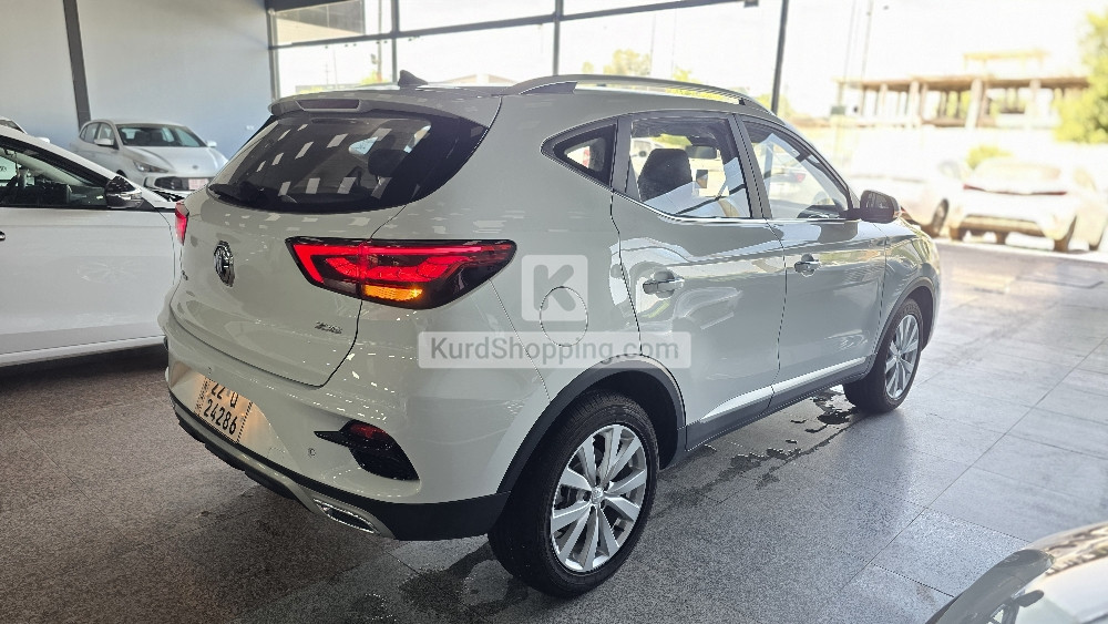 MG ZS 2025
