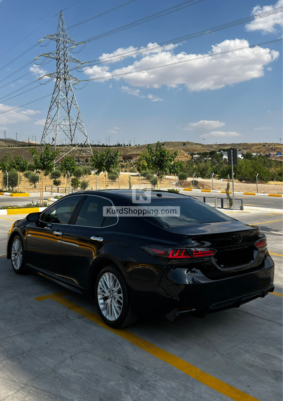 Toyota Camry 2018