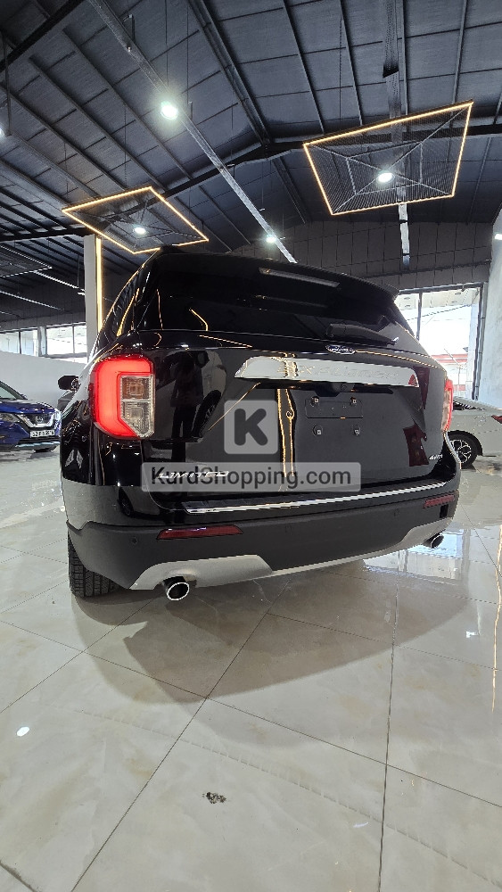 Ford Explorer 2024