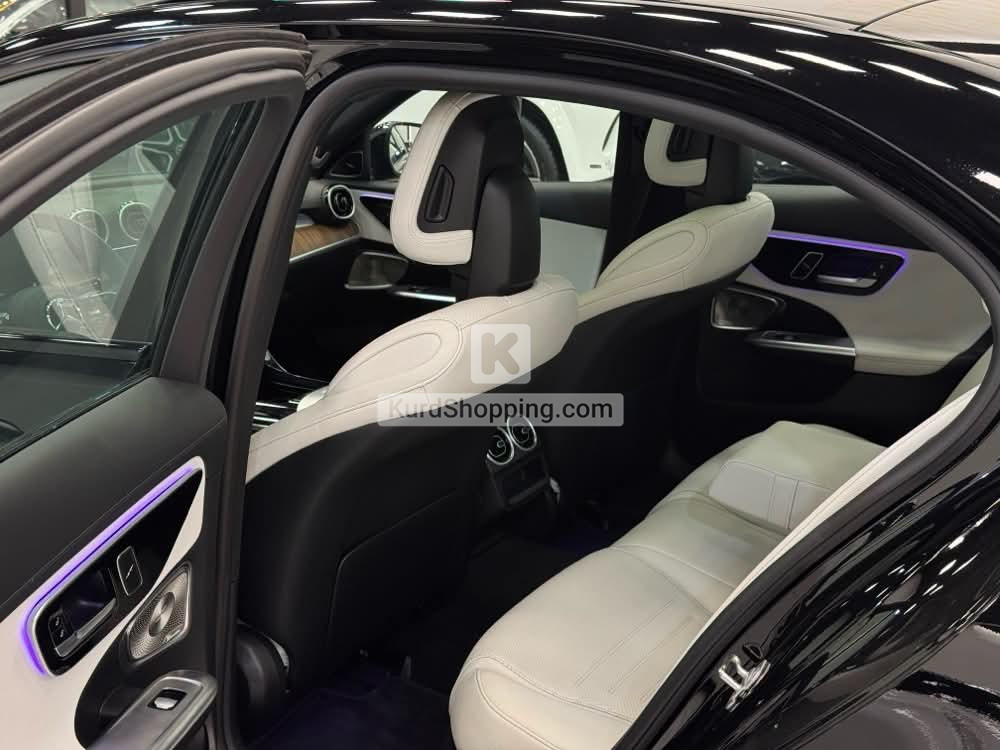 Mercedes Benz C-Class 2024
