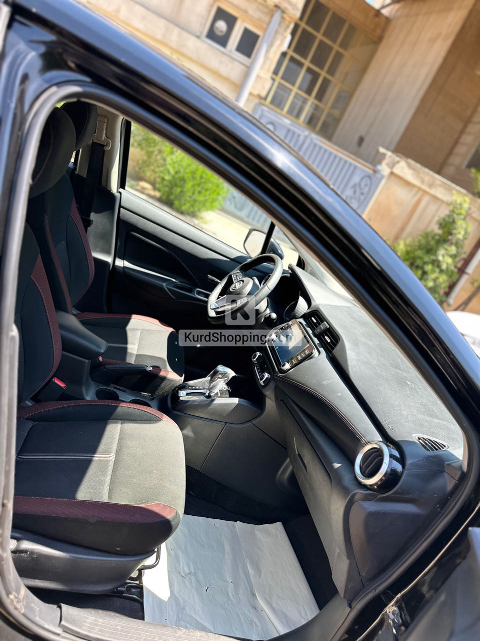 Nissan Versa 2025