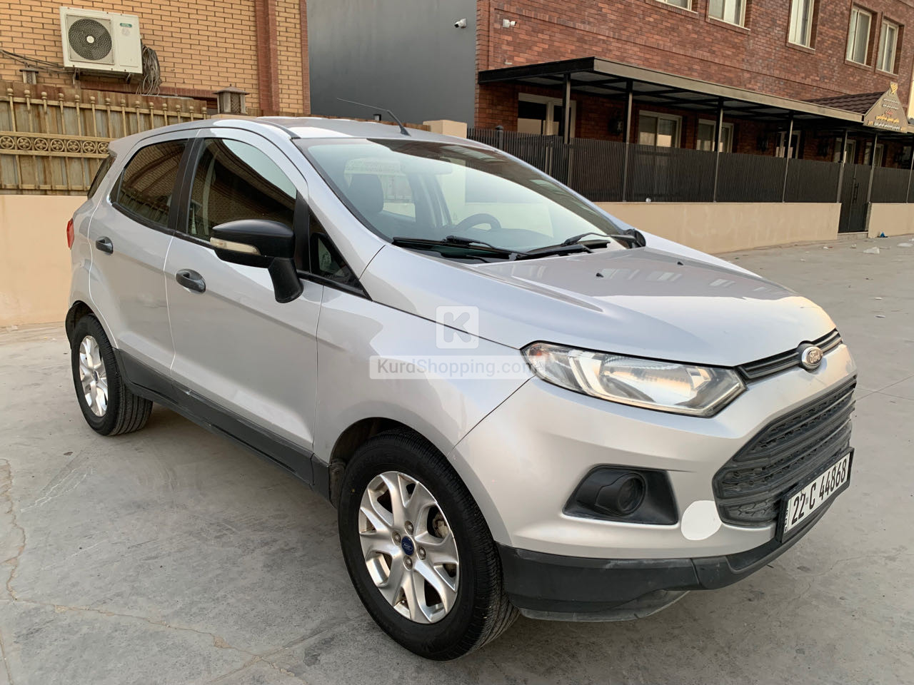 Ford ئیکۆسپۆرت 2015
