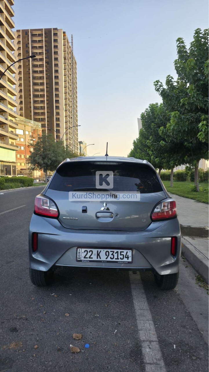 Mitsubishi Mirage 2023