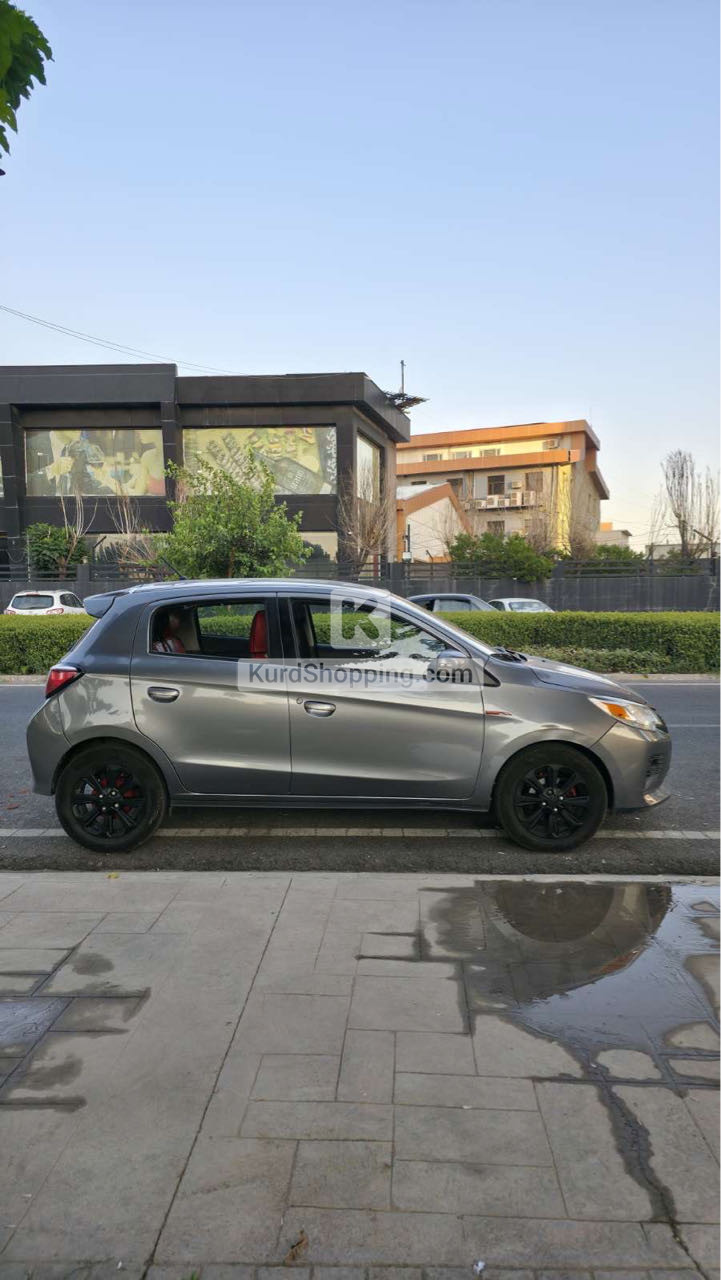Mitsubishi Mirage 2023