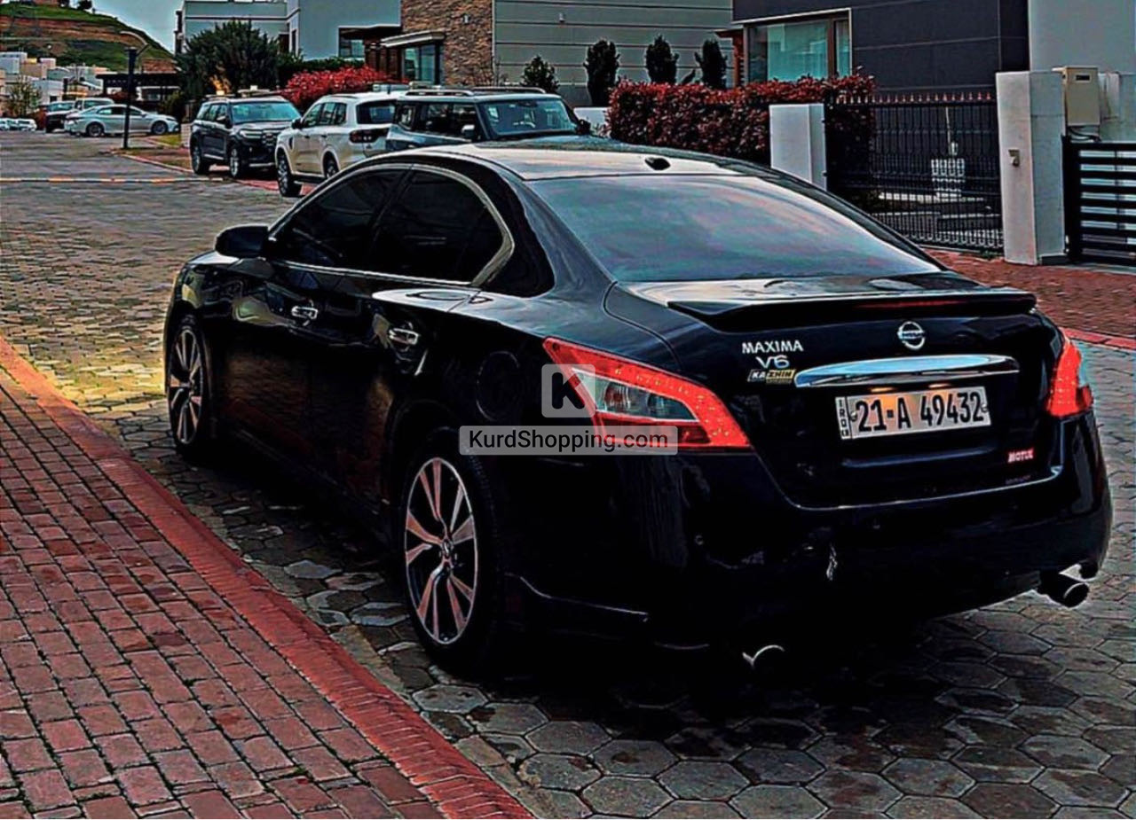 Nissan Maxima 2010
