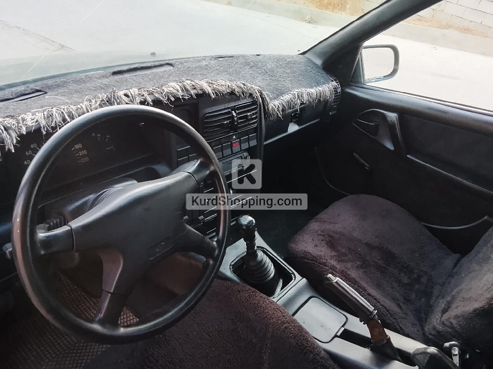 Opel Omega 1989